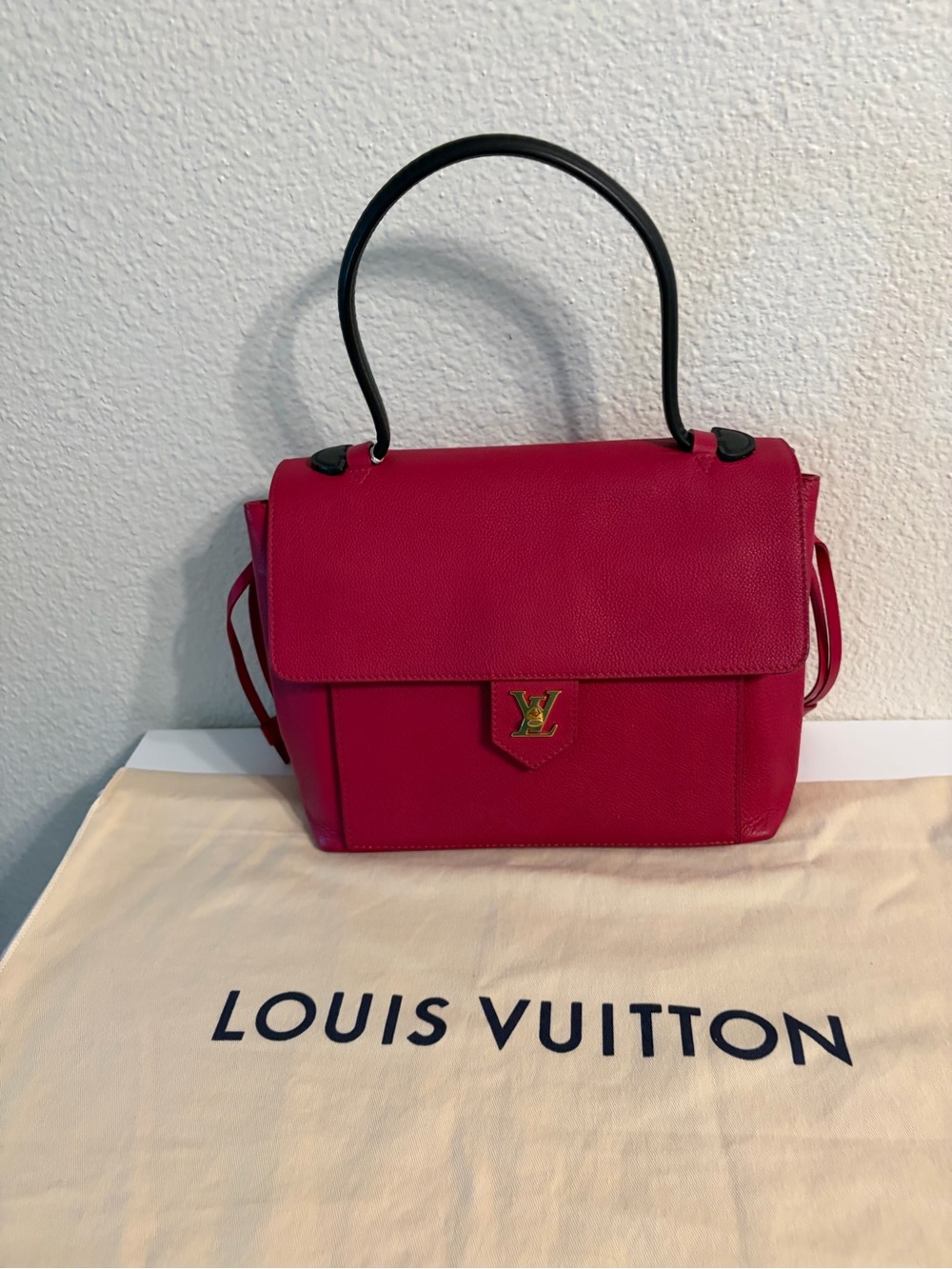 Louis Vuitton Fuchsia Top-Handle Satchel with Black Handle - Picture 3 of 14